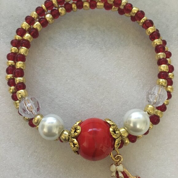 Red and Gold Wire Wrap Bracelet – Pearl Beads & Shoe Charm - Picture 2 of 4